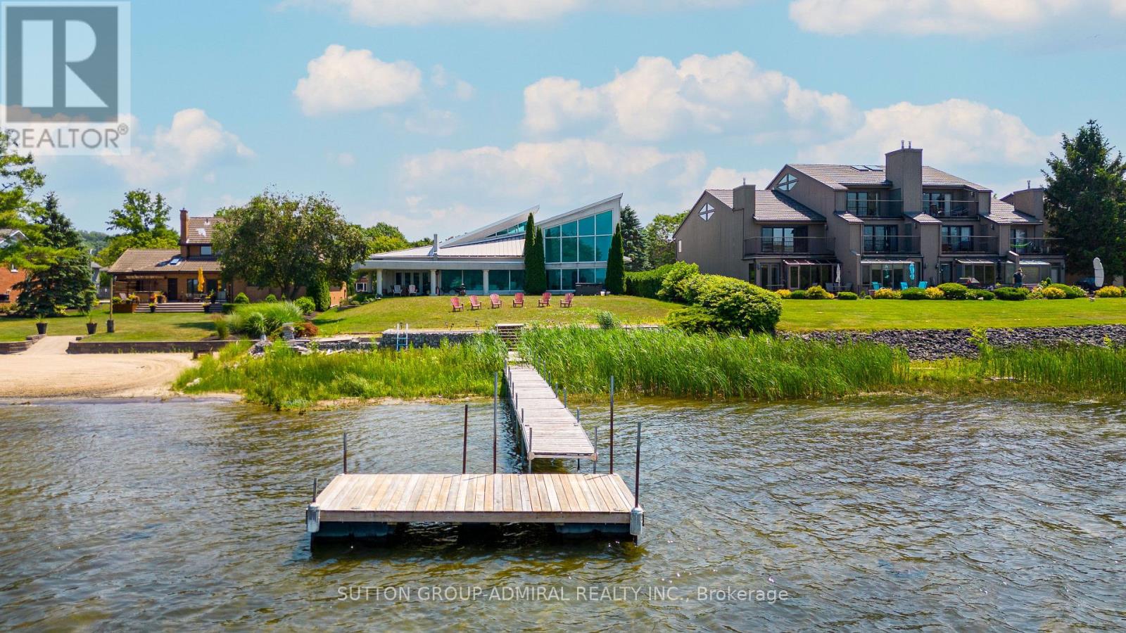 10 BECK BOULEVARD - Image 41