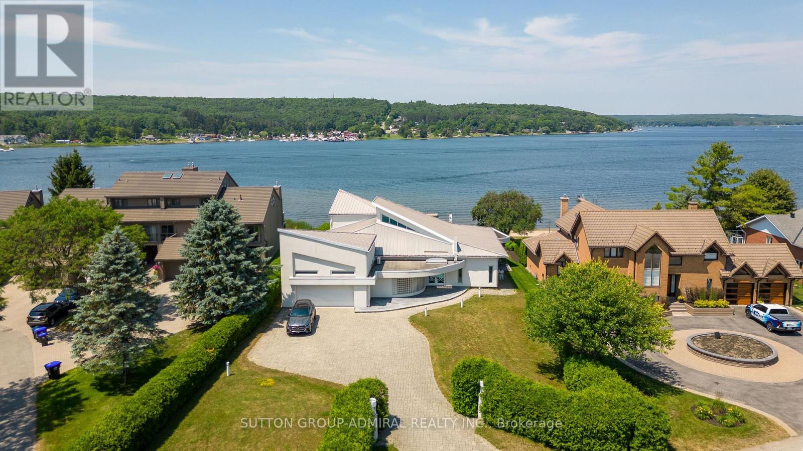 10 BECK BOULEVARD - Image 46