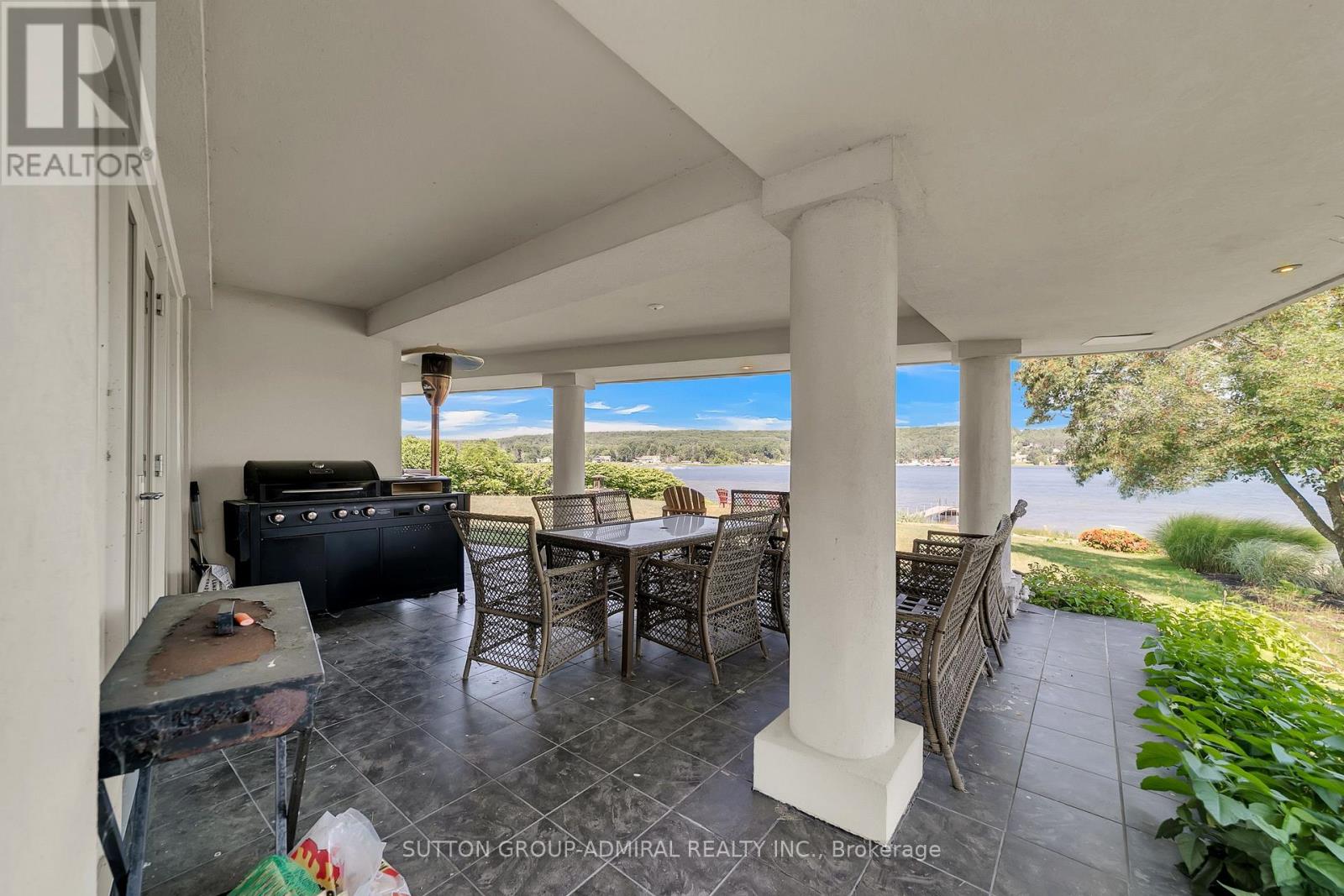 10 BECK BOULEVARD - Image 6