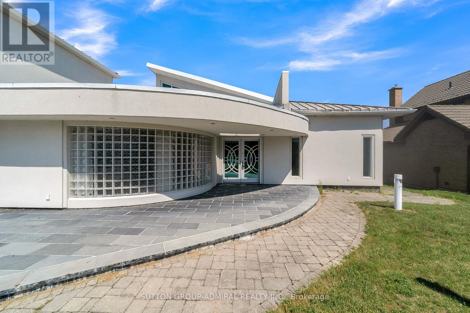 10 BECK BOULEVARD - Image 8