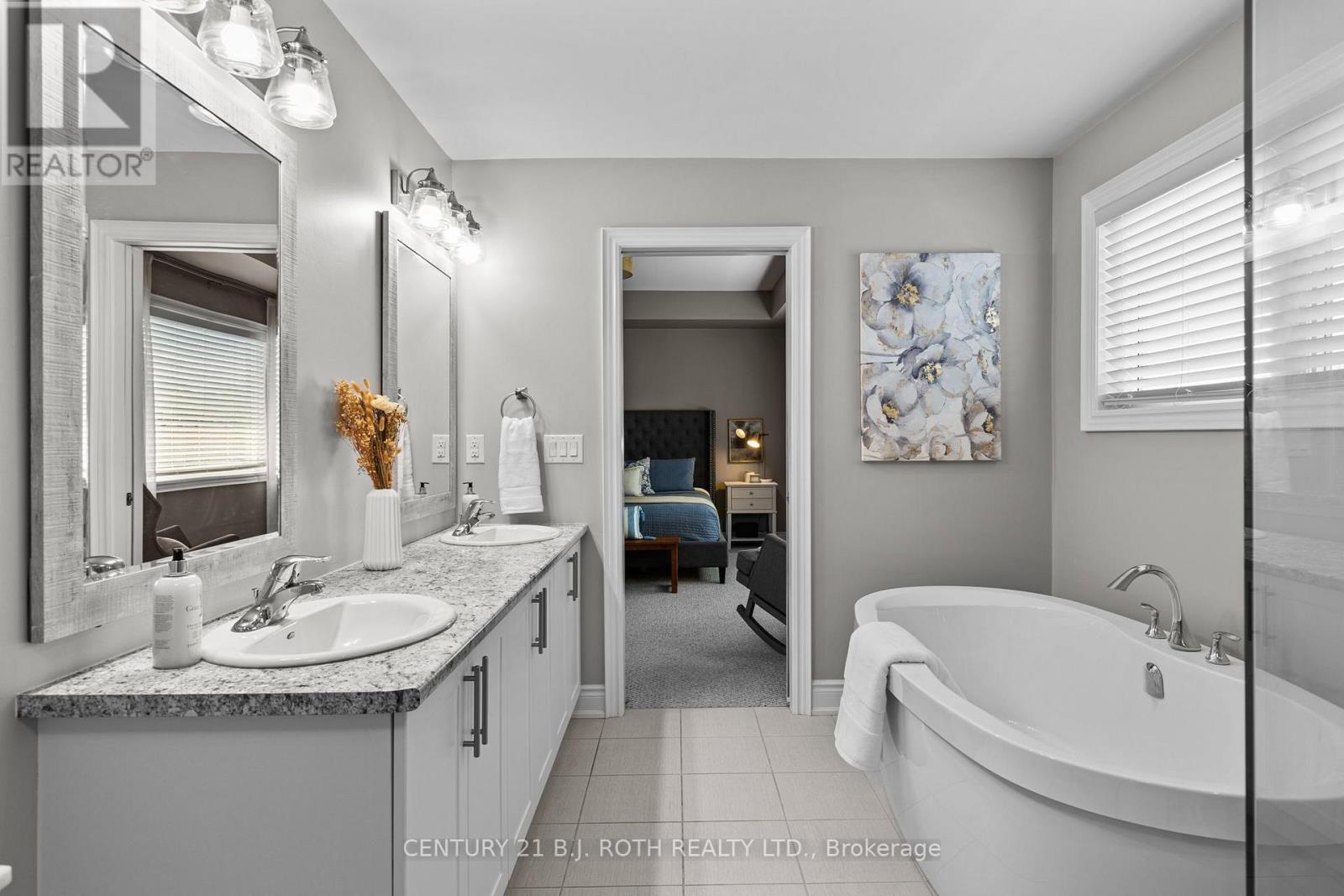 3015 ANNALYSSE DRIVE - Image 18