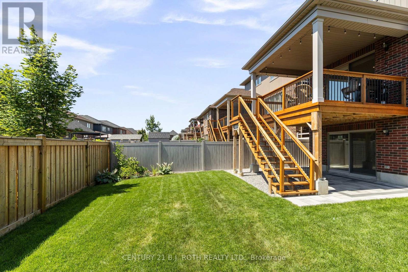 3015 ANNALYSSE DRIVE - Image 32