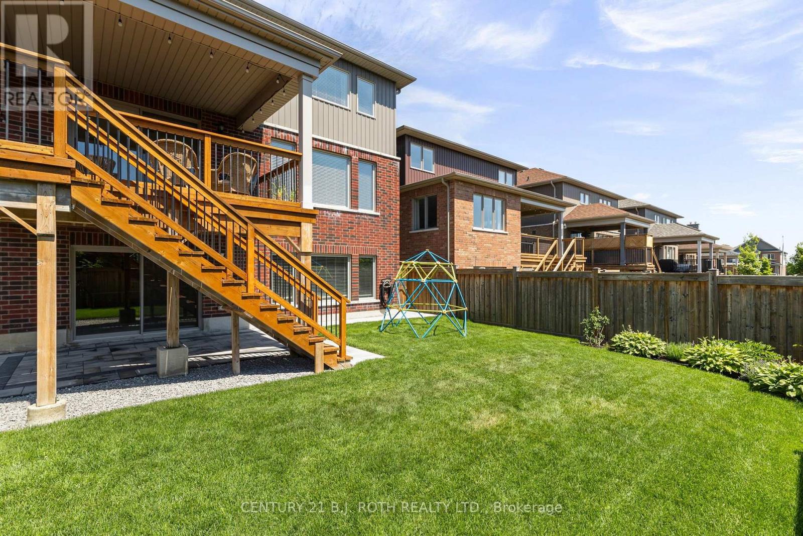3015 ANNALYSSE DRIVE - Image 33