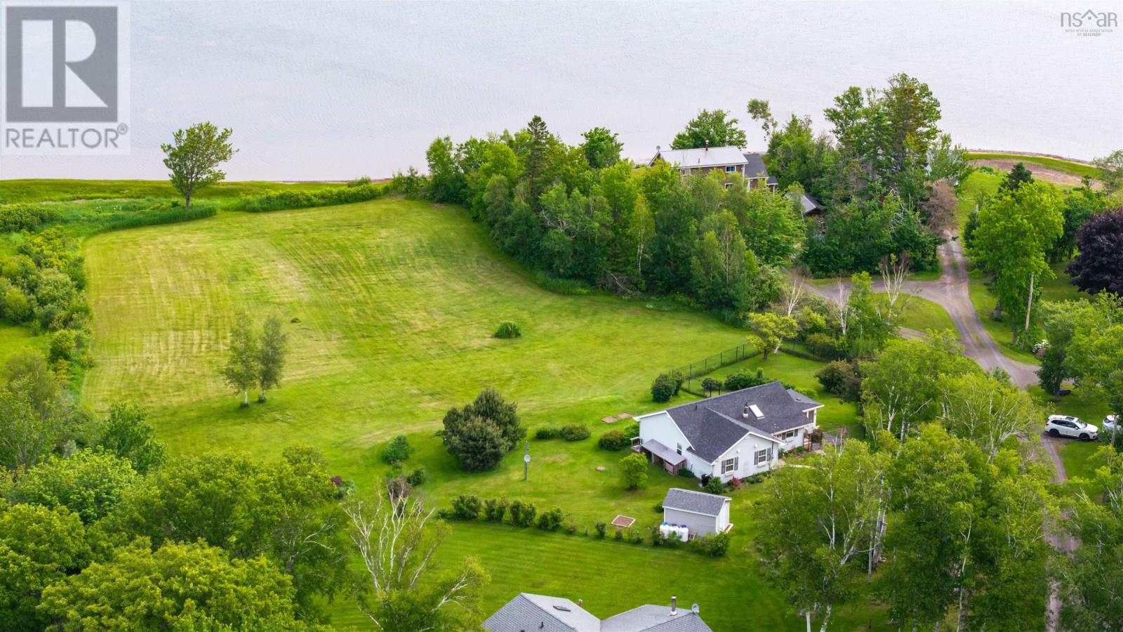 39 Arrow Head Crescent - 41