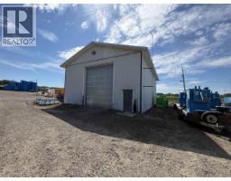 7150 265 Road, Fort St  John, BC V1J8K4 Photo 6