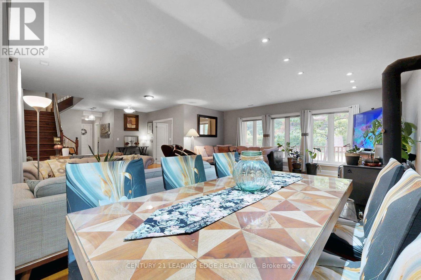 72 BOLSOVER ROAD - 12