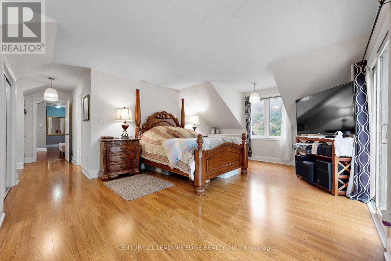 72 BOLSOVER ROAD - Image 33