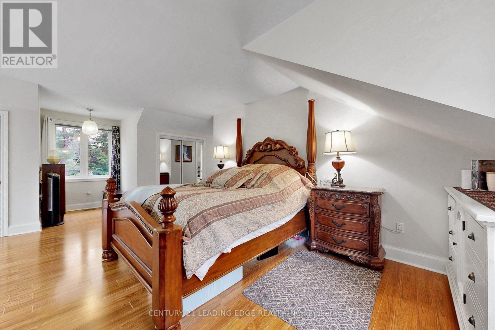 72 BOLSOVER ROAD - 34