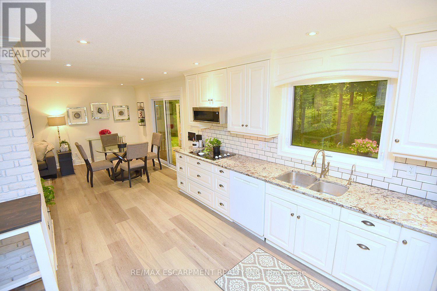 421 8TH CONCESSION ROAD E - 20