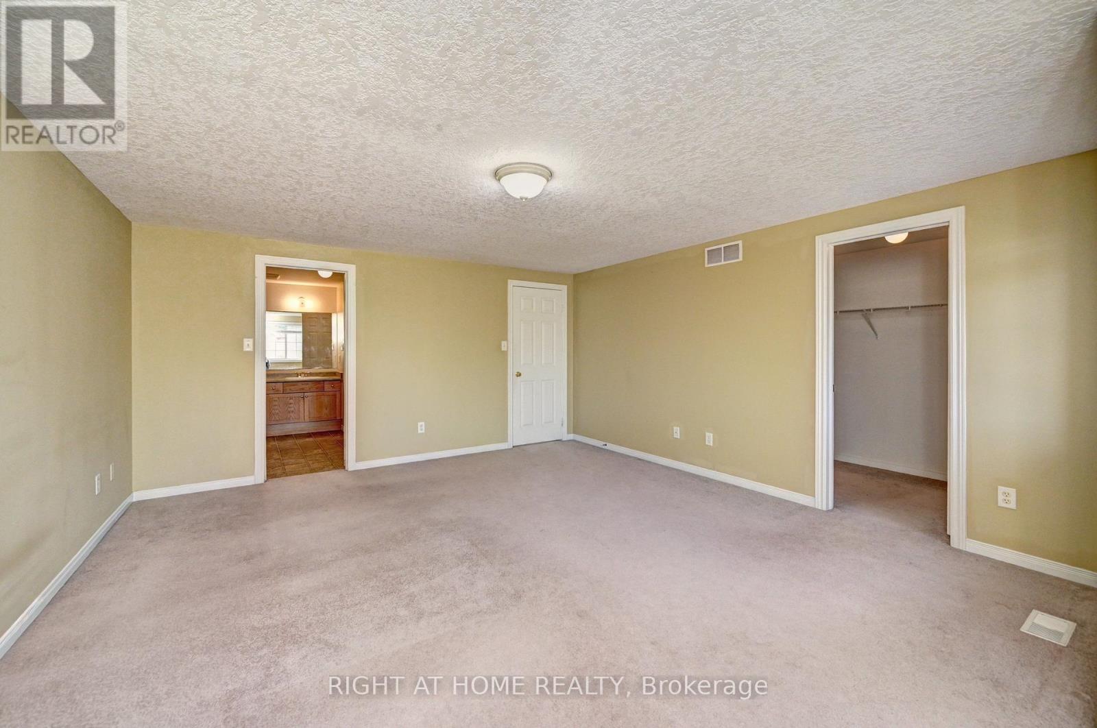 760 PARIS BOULEVARD - Image 23