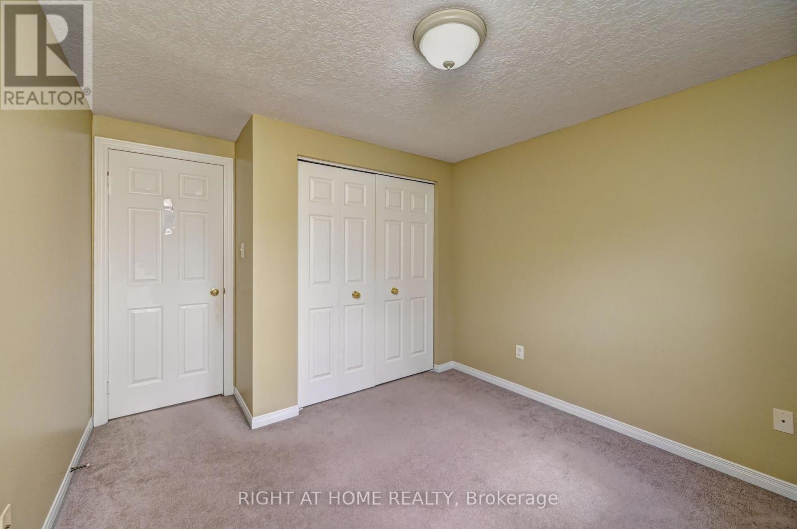 760 PARIS BOULEVARD - Image 29