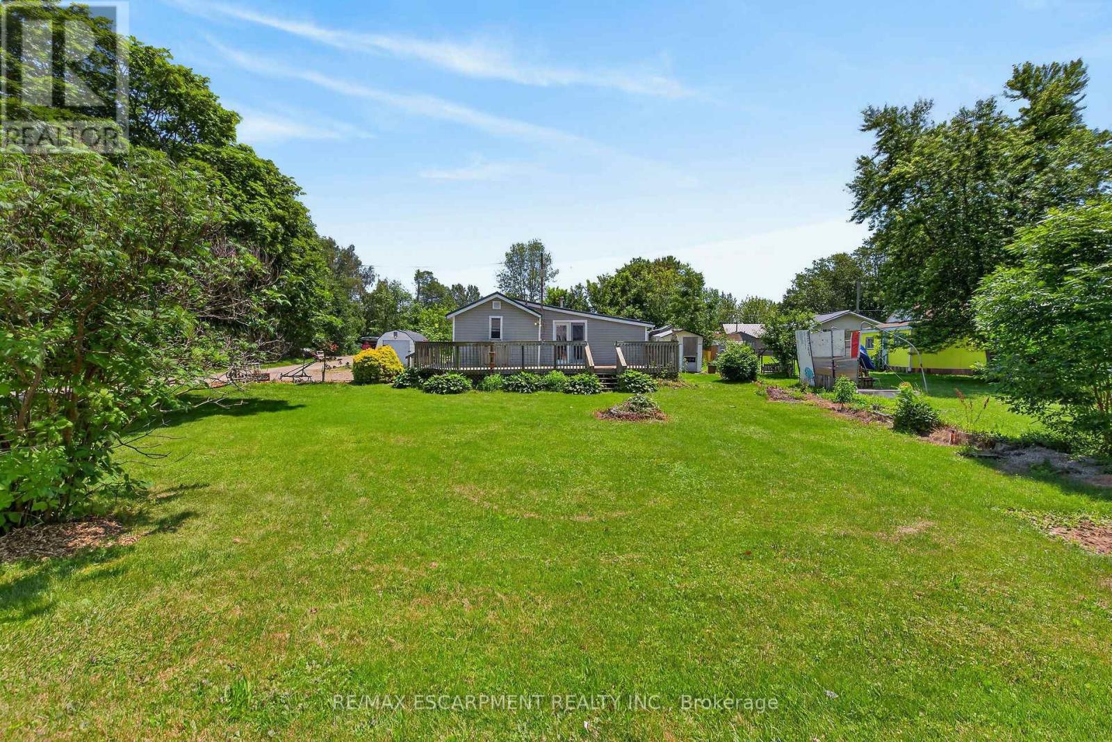 19 BARBARA DRIVE - 37