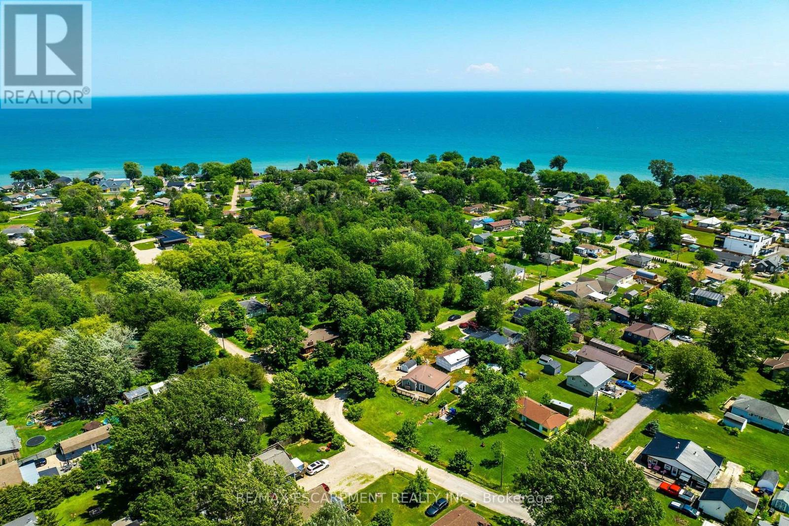 19 BARBARA DRIVE - 47