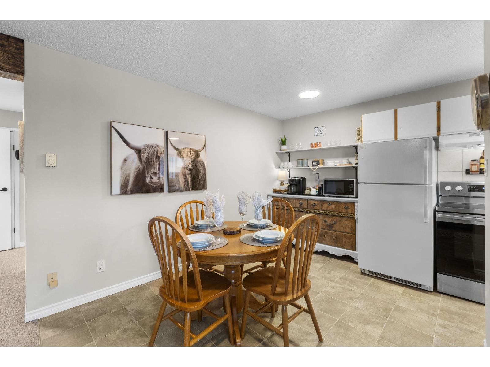 13 450 ESPLANADE AVENUE, Harrison Hot Springs, Harrison Hot Springs