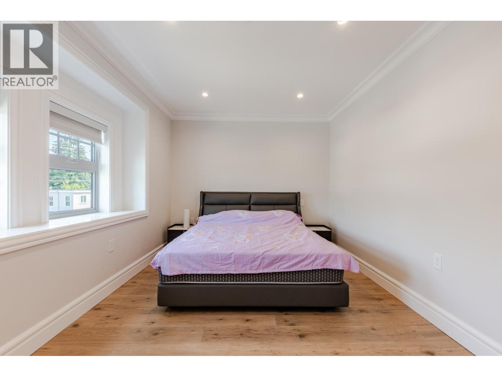 7 Bed, 6 Bath House for Sale in Vancouver – 3559 E 48TH AVENUE, Vancouver – MLS# R3146895 - Image 14