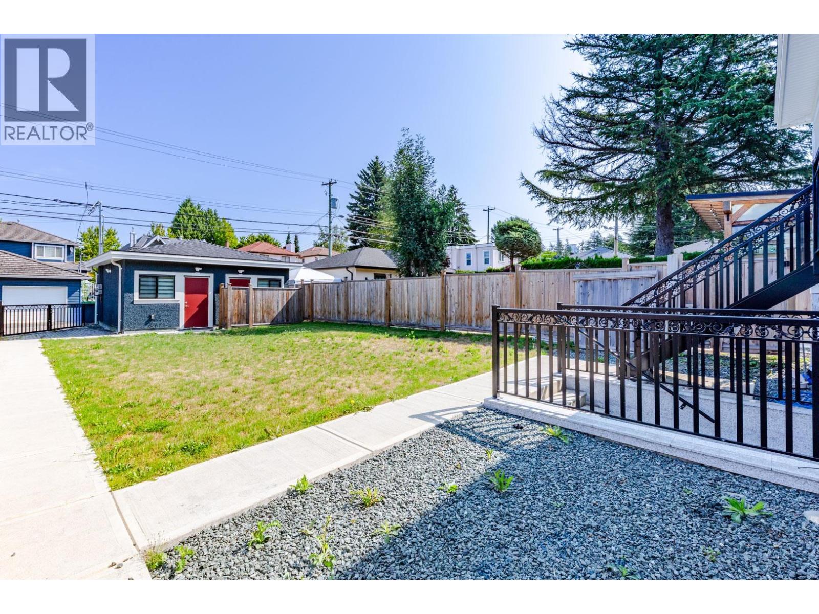 7 Bed, 6 Bath House for Sale in Vancouver – 3559 E 48TH AVENUE, Vancouver – MLS# R3146895 - Image 35
