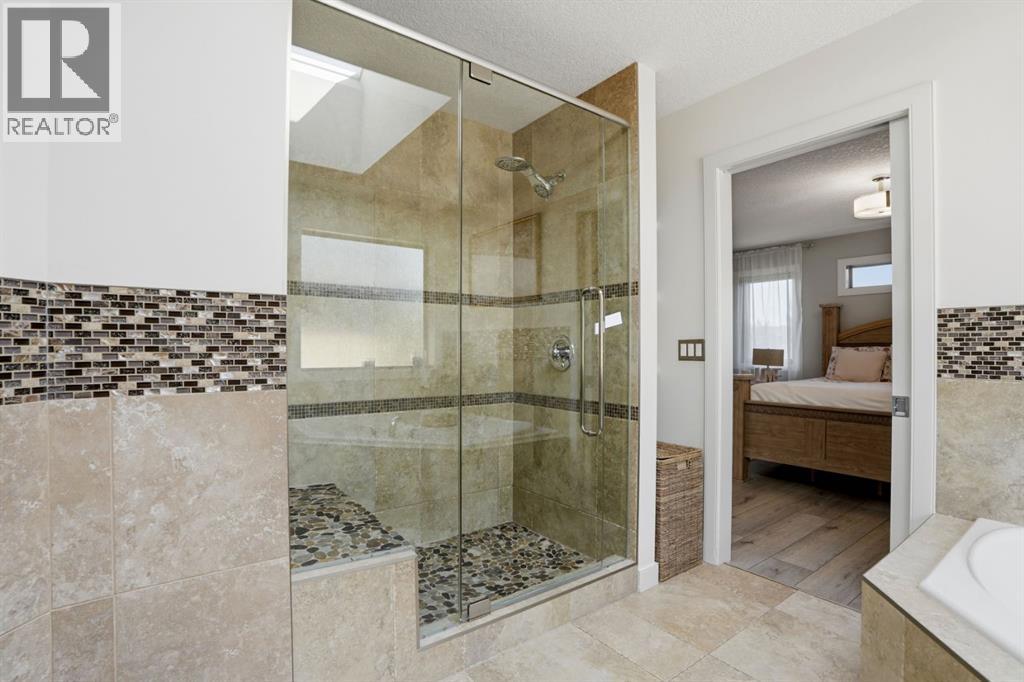 105 Cranridge Heights SE - 29