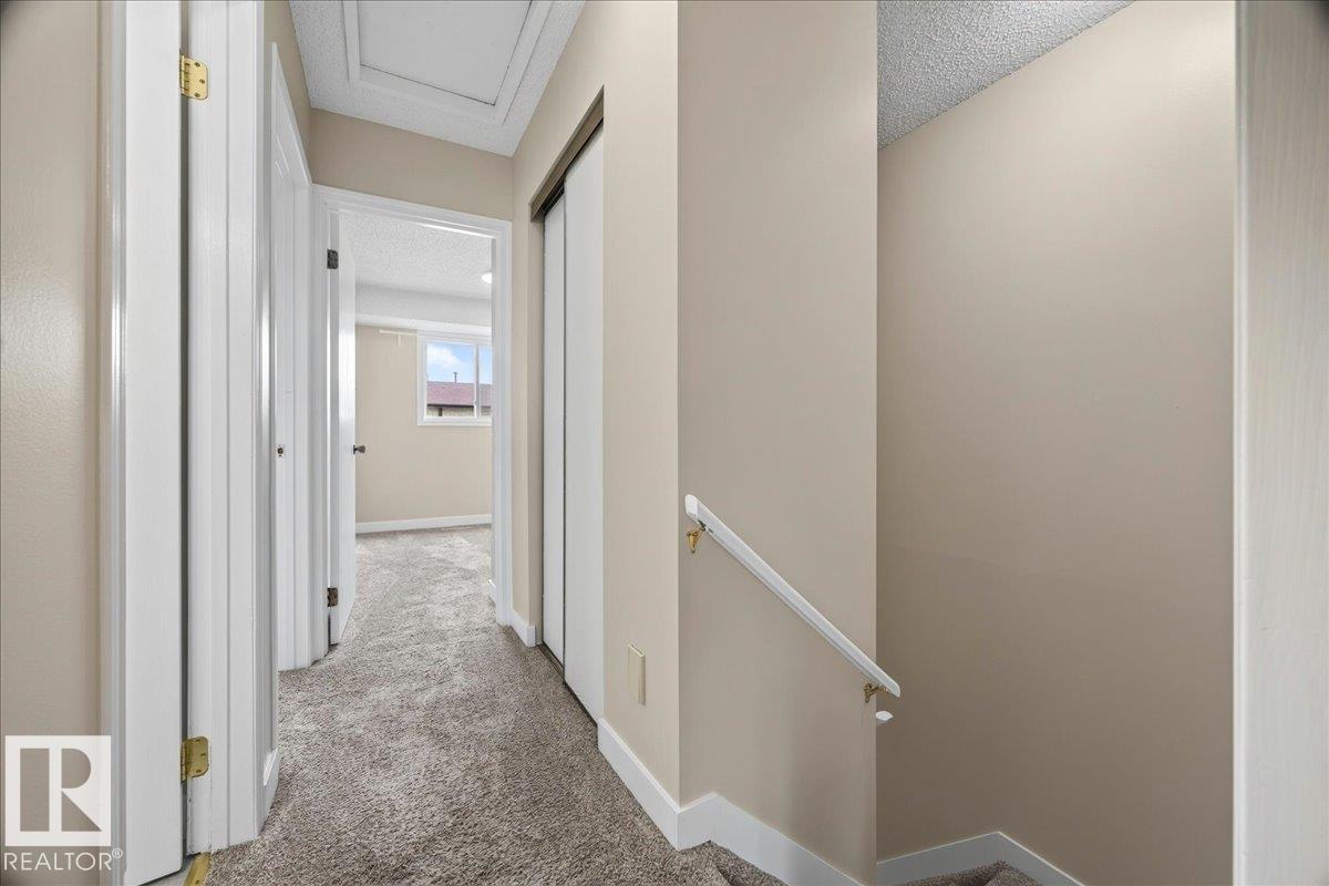 #23 10453 20 AV NW - 25