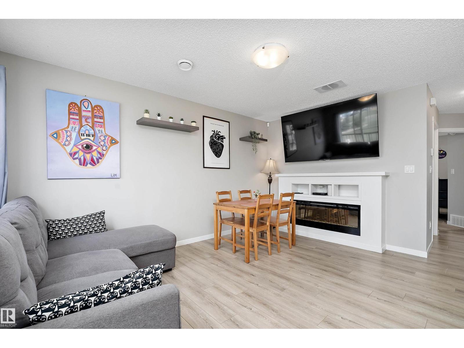 #65 50 MCLAUGHLIN DR - 6