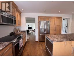 38940 Loggers Lane, Squamish, BC V8B0A4 Photo 6