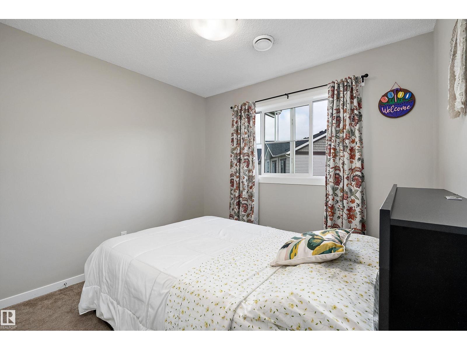 #65 50 MCLAUGHLIN DR - 18