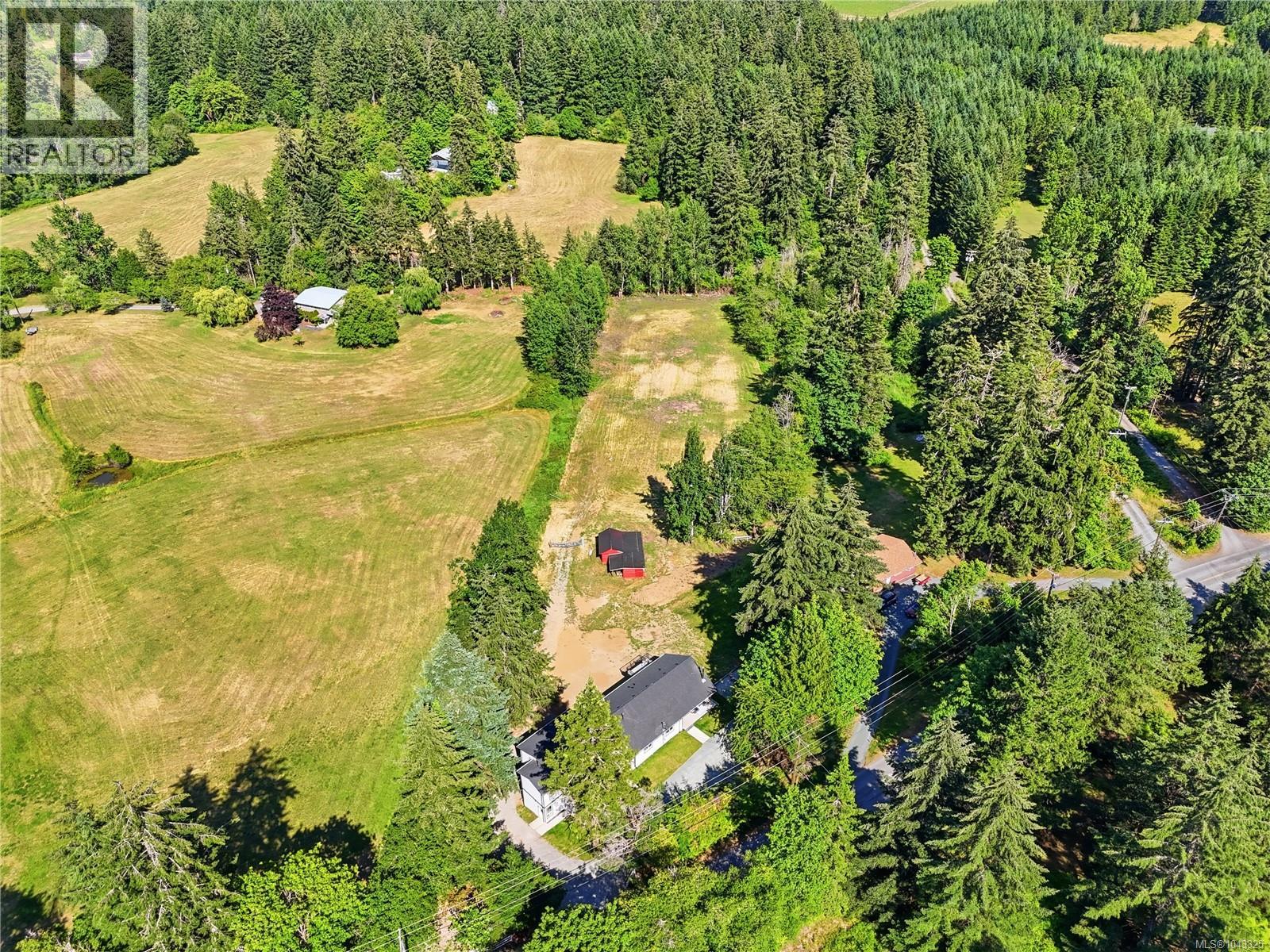 5905 Menzies Rd - 48