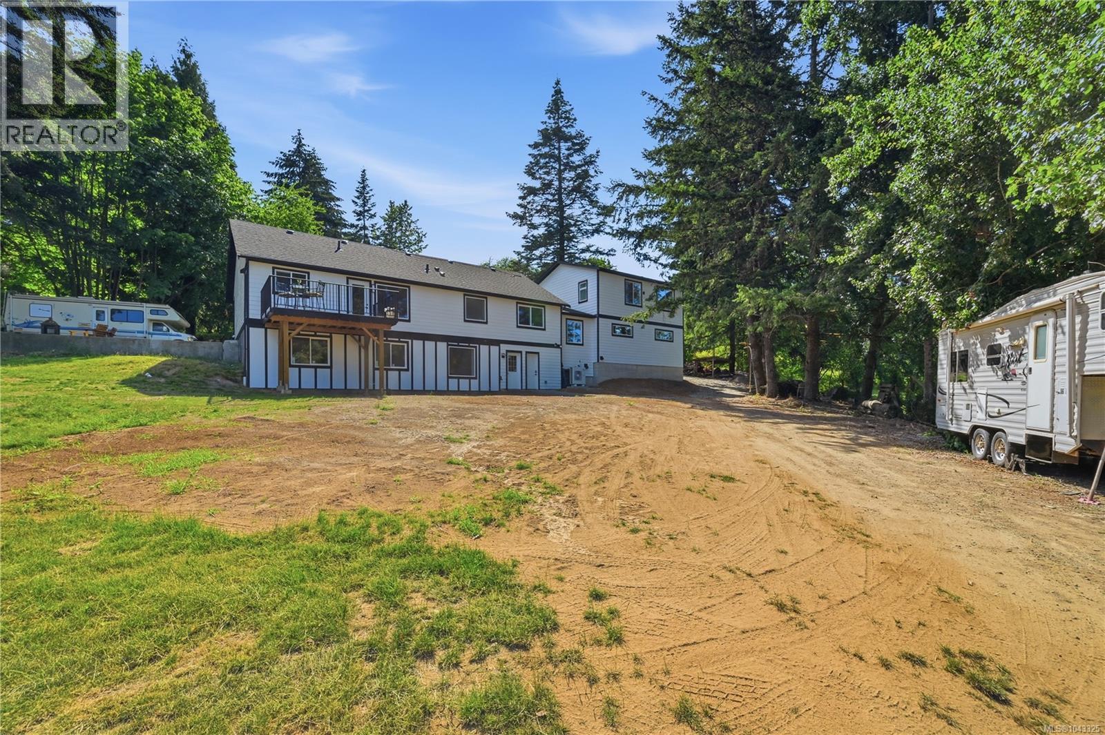 5905 Menzies Rd - 53