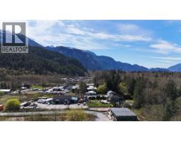 38940 Loggers Lane, Squamish, BC V8B0A4 Photo 38
