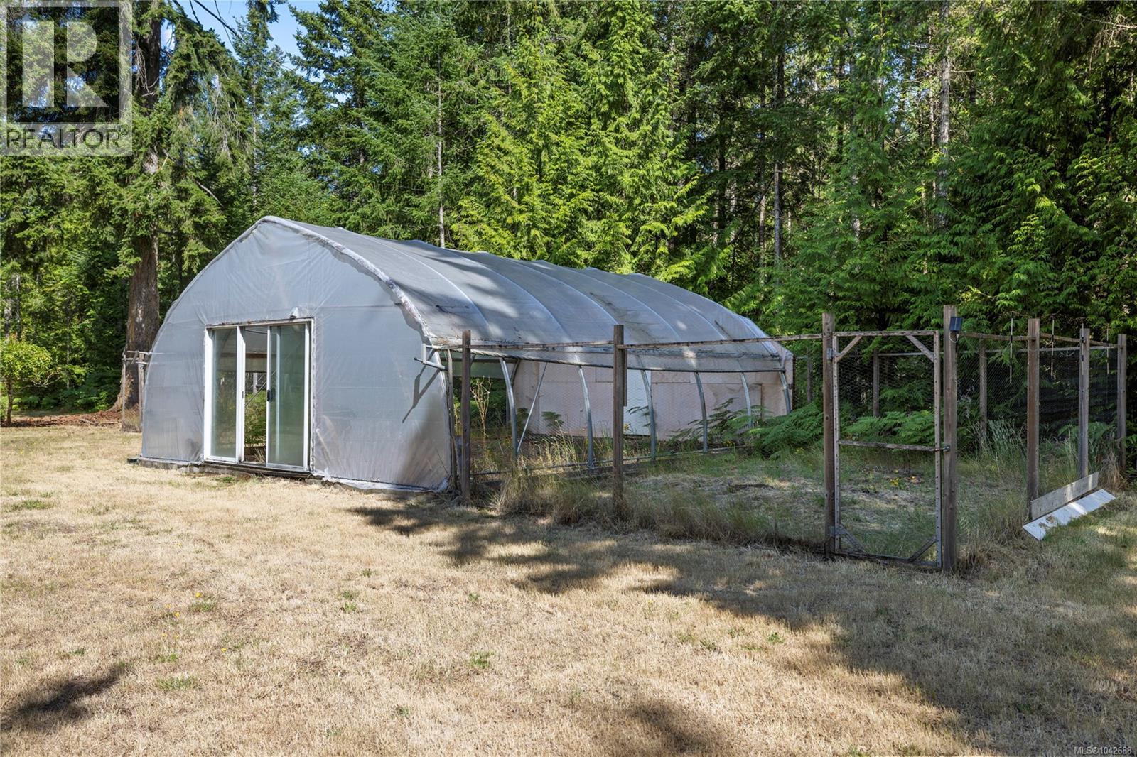 480 Oakdowne Rd, Qualicum Beach