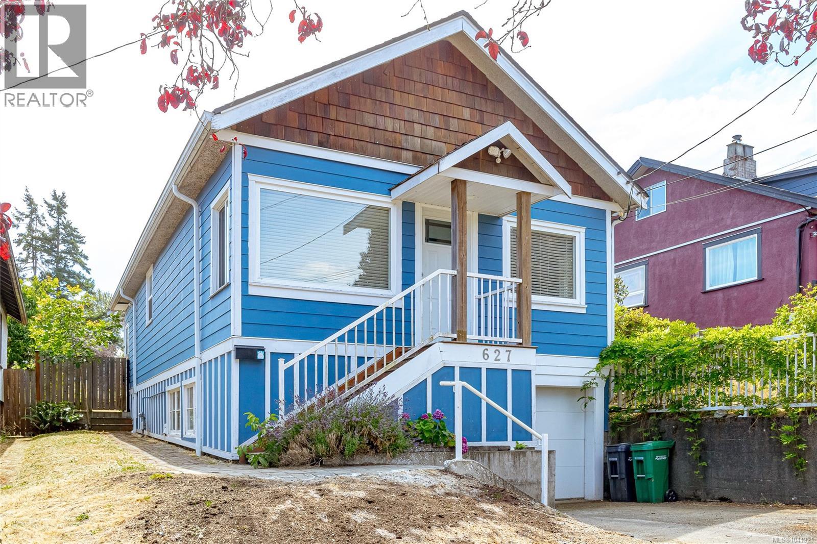 627 Kennedy St - 1