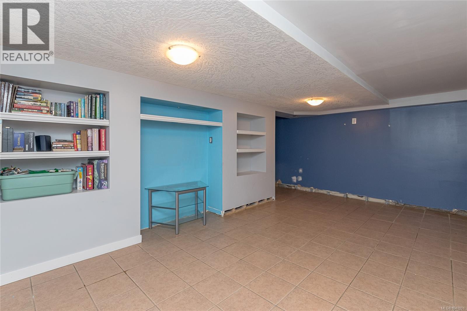 627 Kennedy St - 17