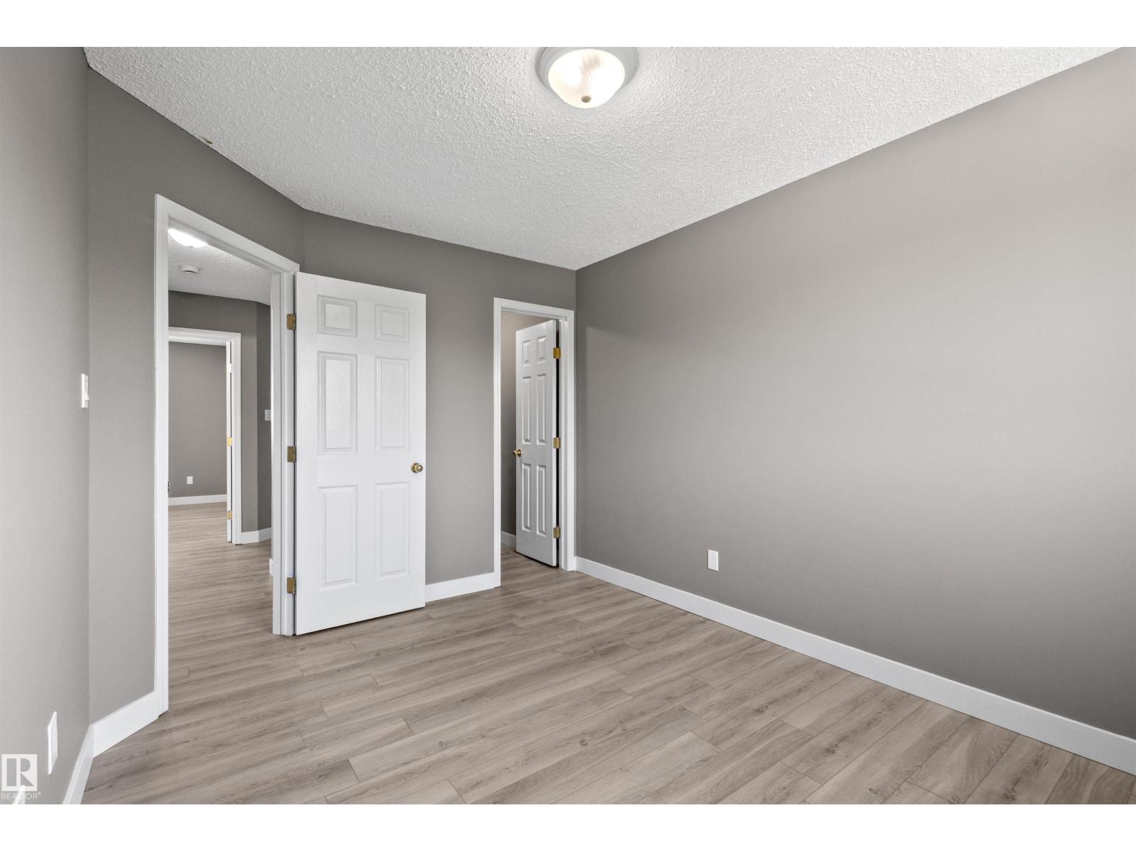 6837 159A AV NW - 45