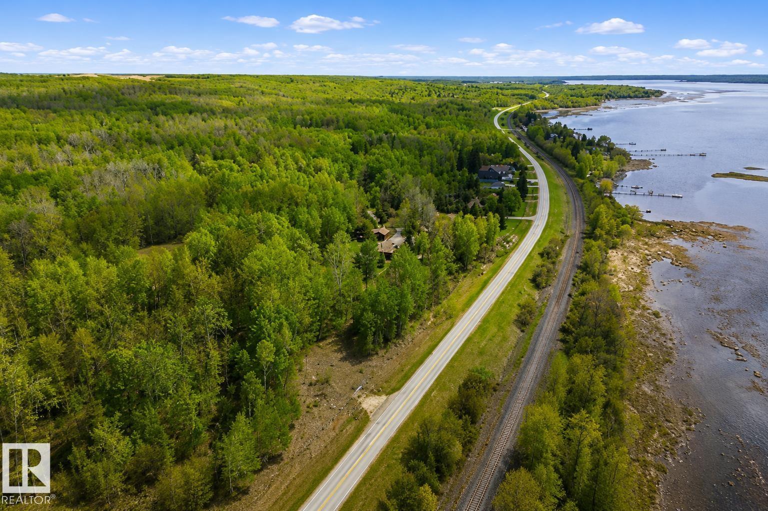 4502 A LAKESHORE RD - 6