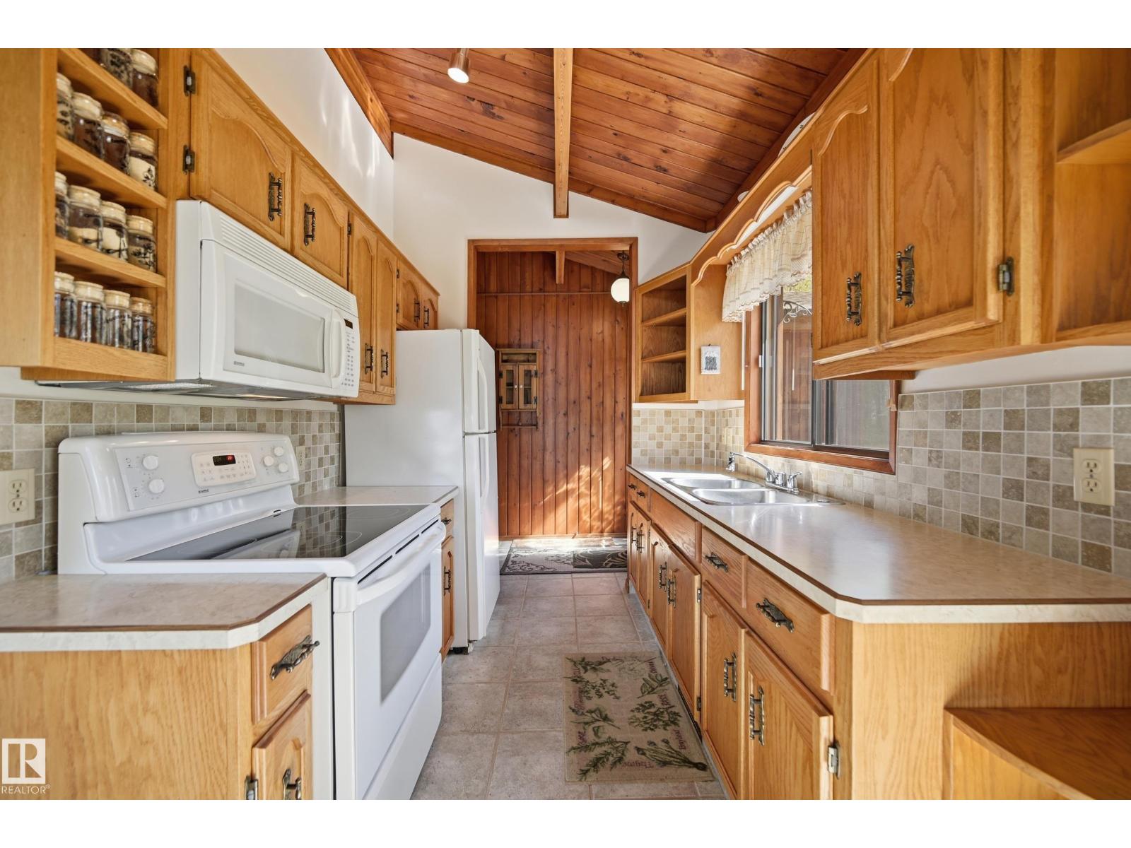 4502 A LAKESHORE RD - 19