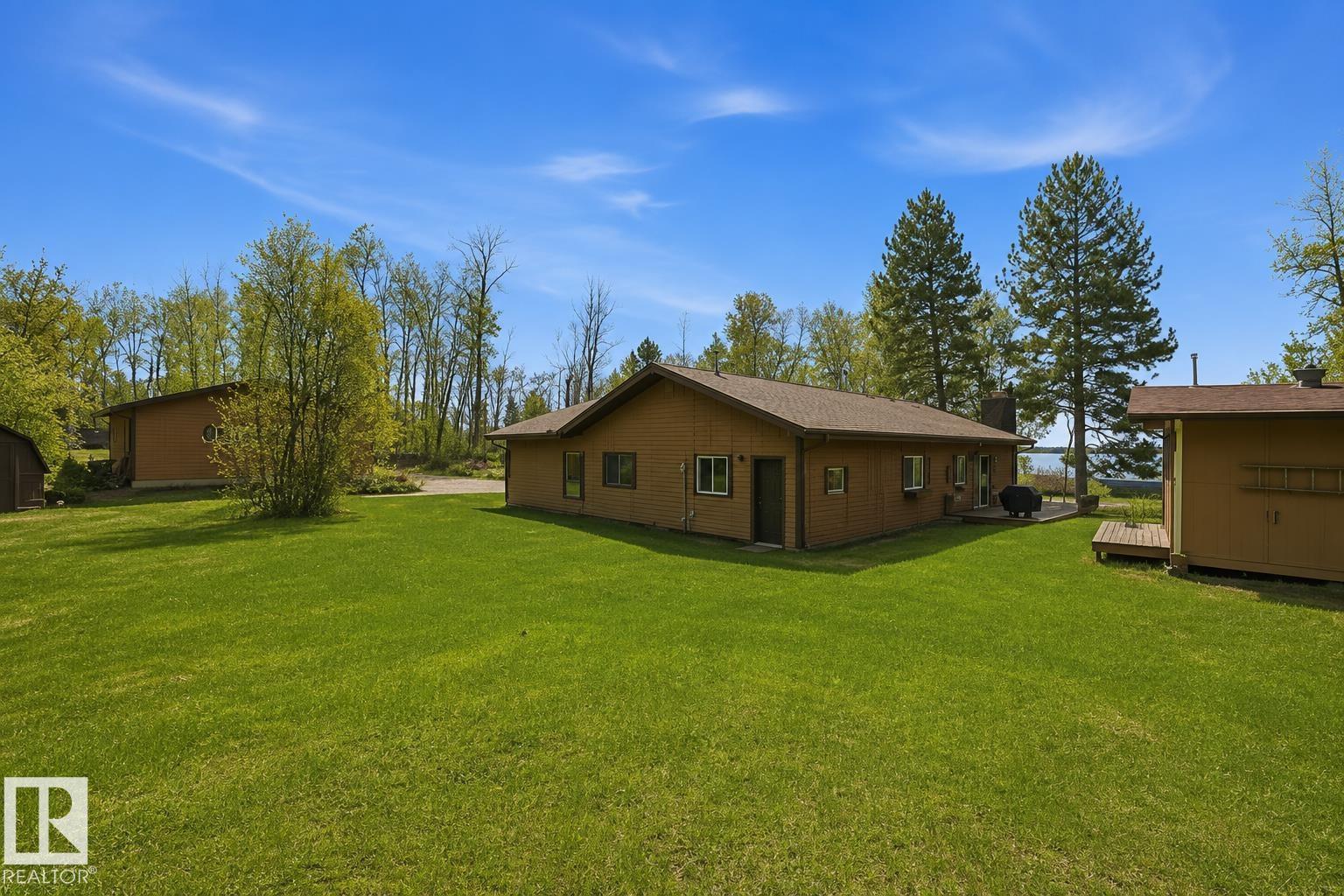 4502 A LAKESHORE RD - 46