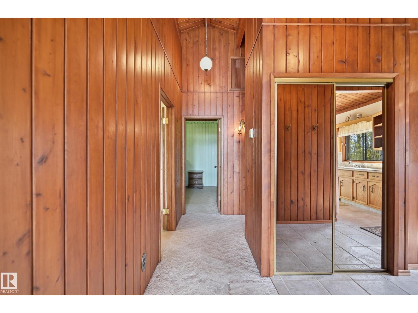 4502 A LAKESHORE RD - 24