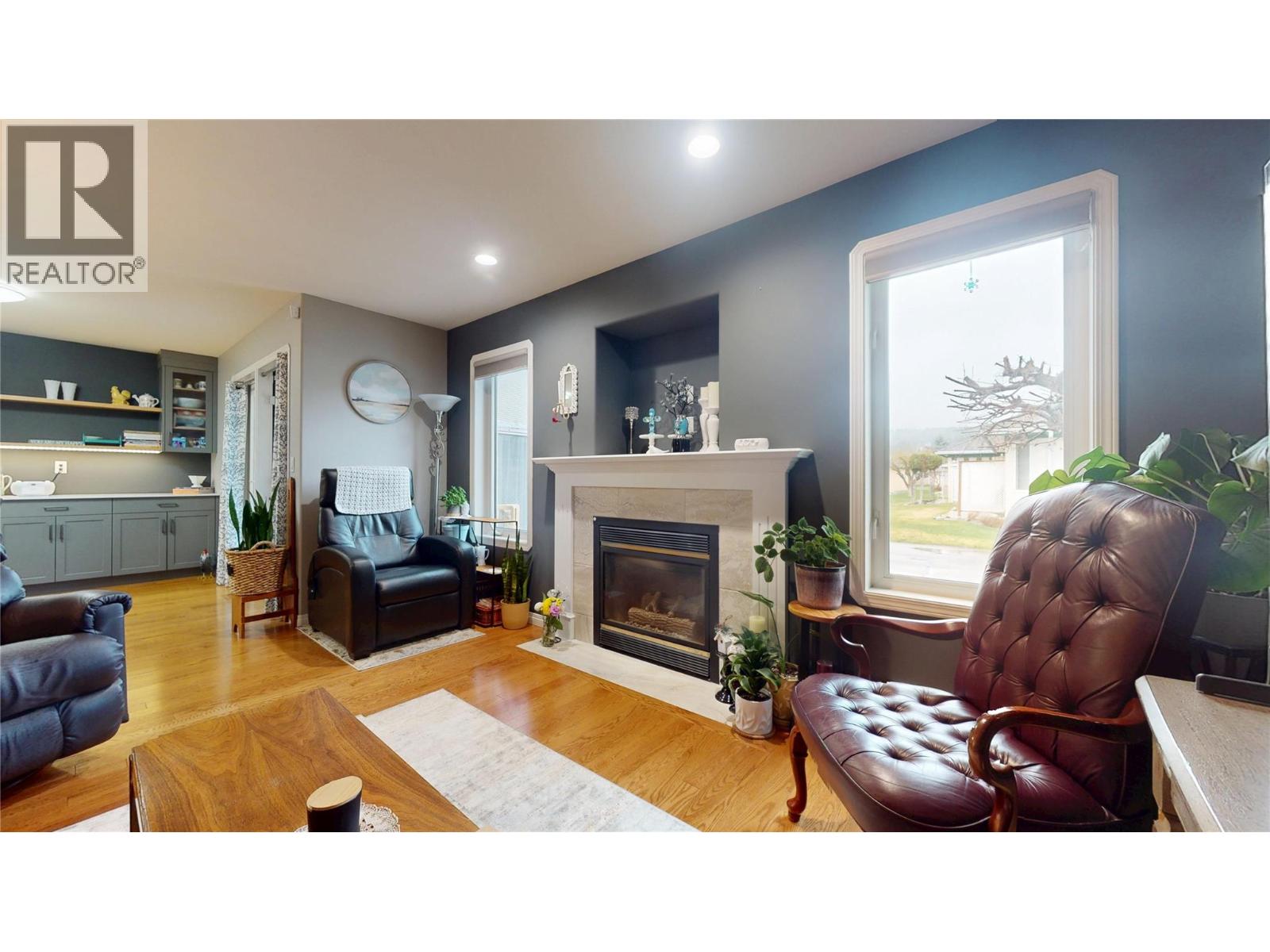 #87 1401 Willowbrook Drive N - 18