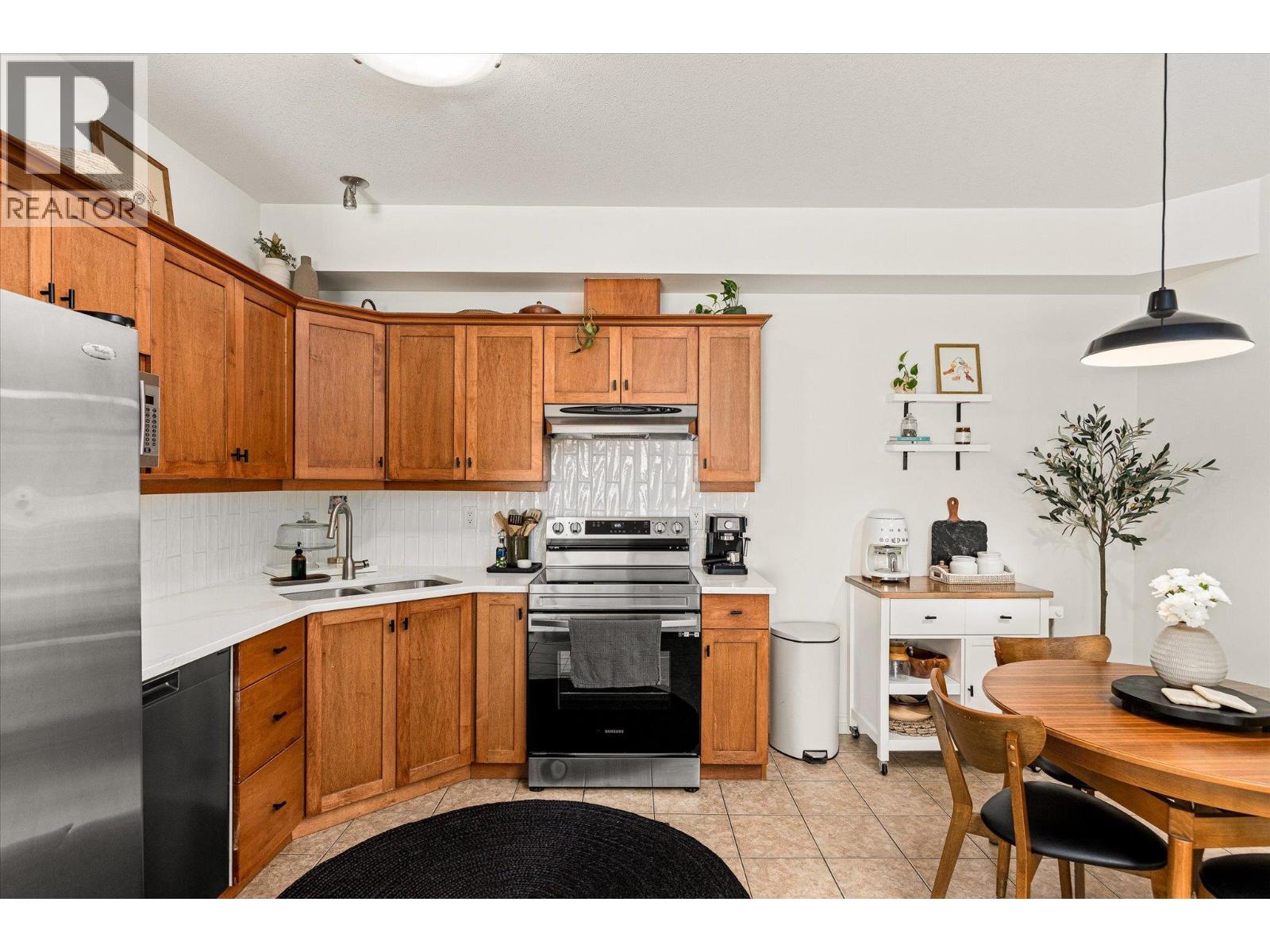 #307 196 WADE Avenue - 12