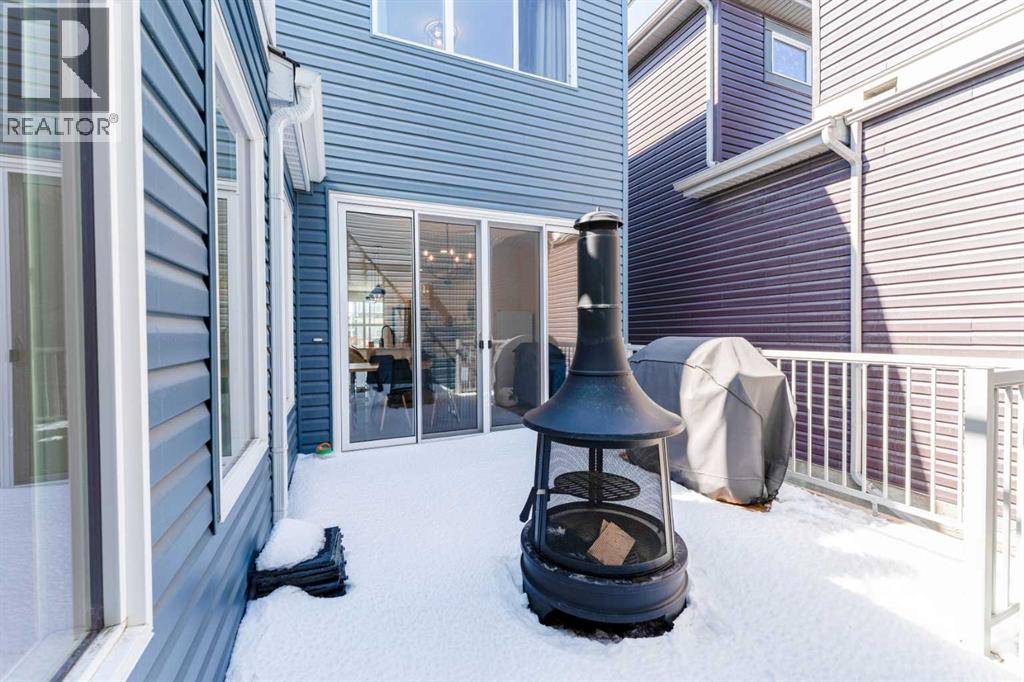 76 Lucas Boulevard NW - 20