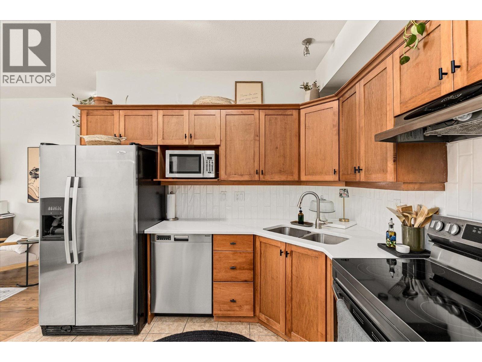 #307 196 WADE Avenue - 13