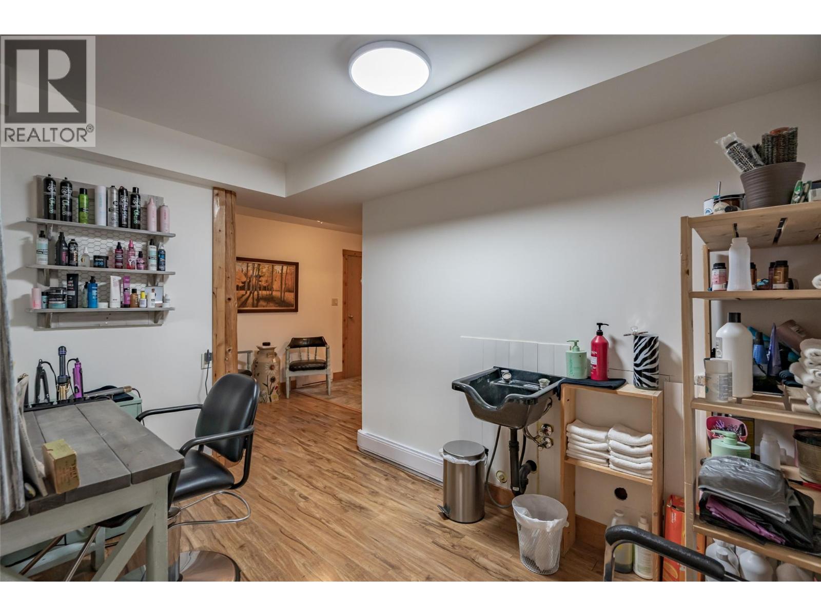 8840 Olson Road - 55