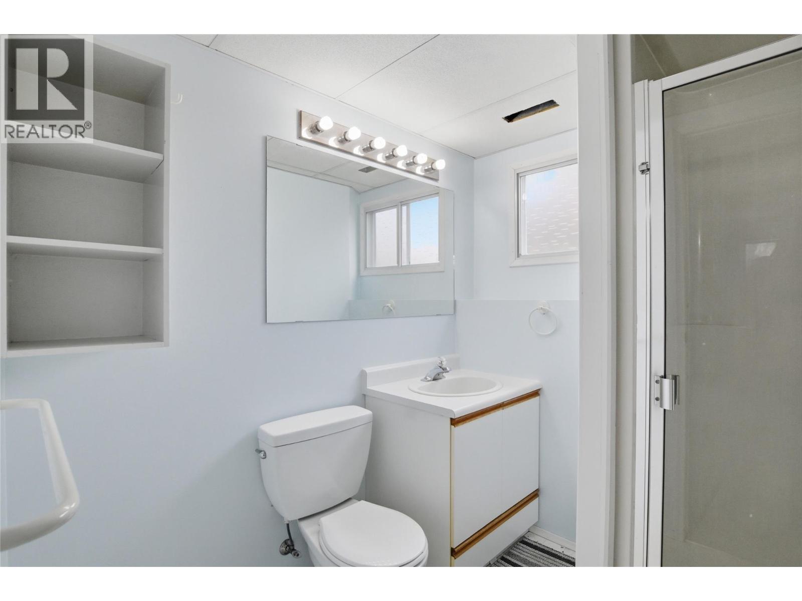 1542 Mt Dufferin Crescent - 24