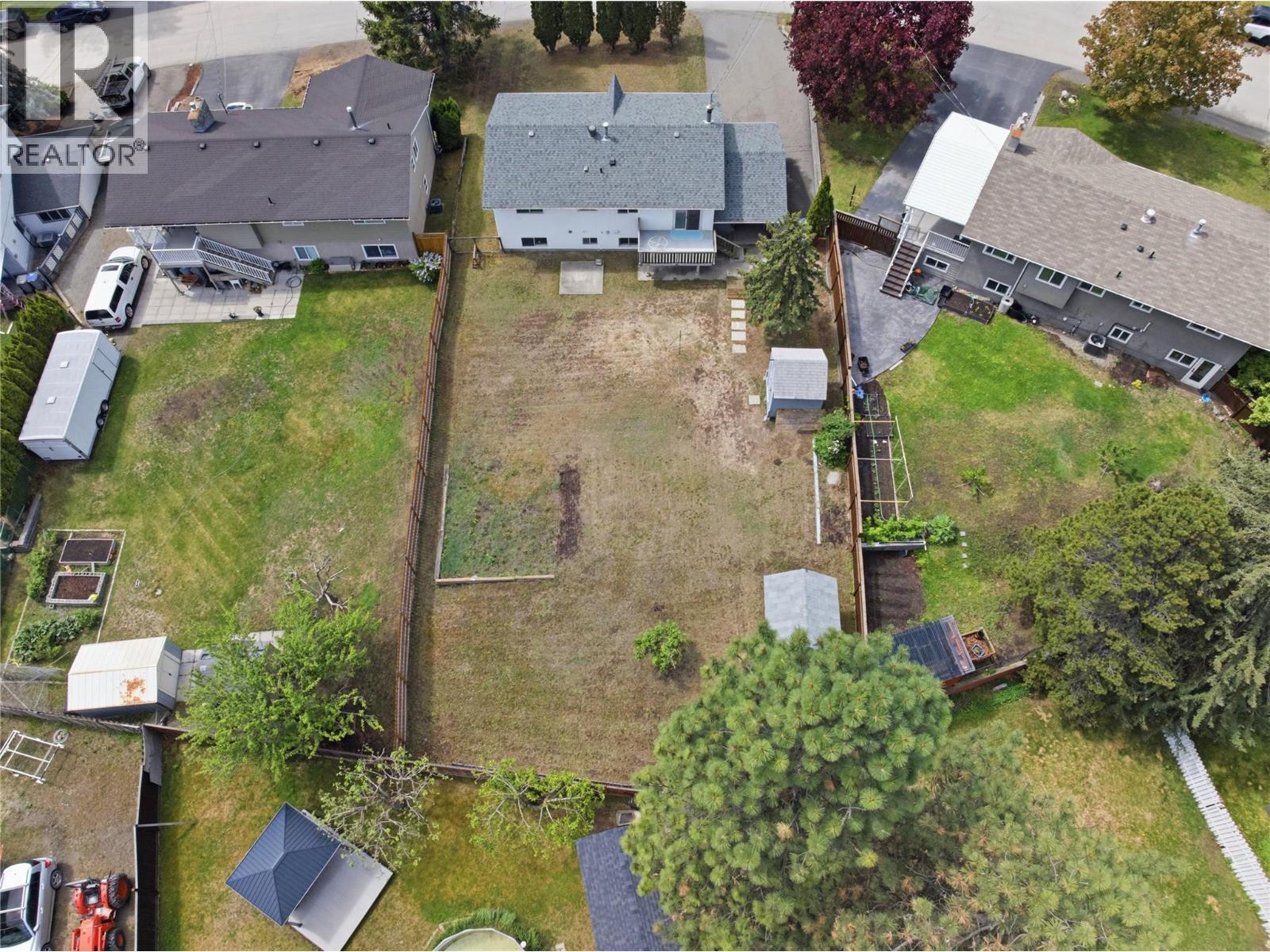 1542 Mt Dufferin Crescent - 4