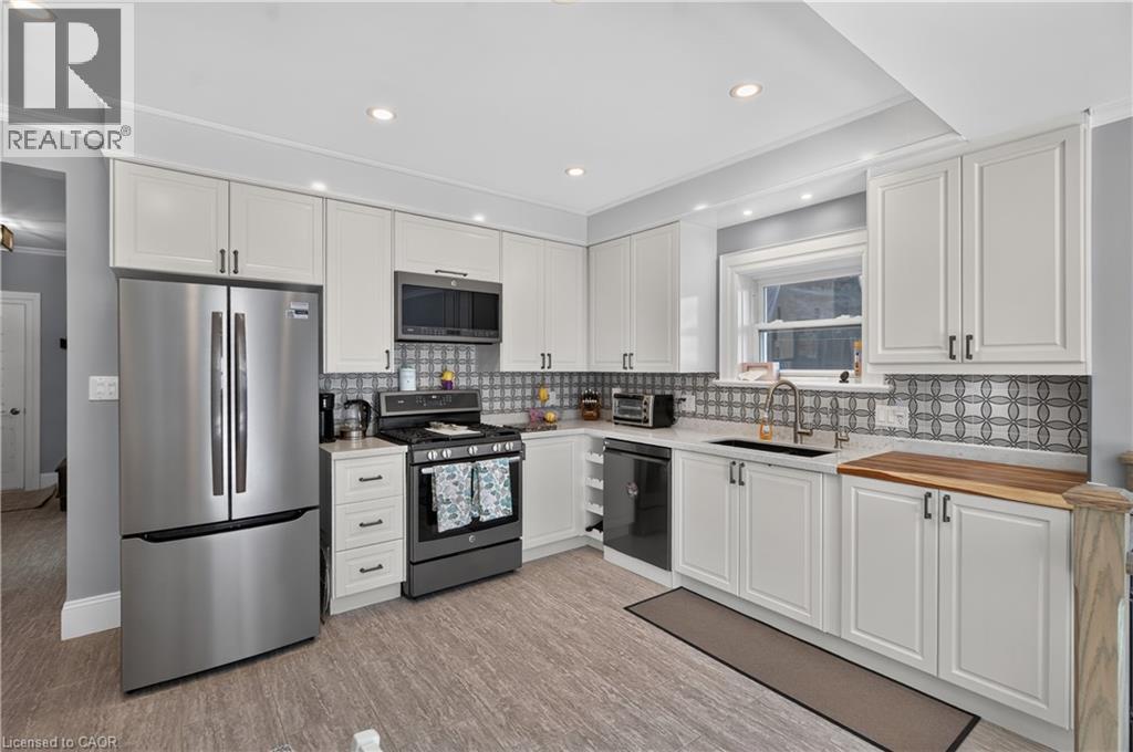 9 DAVIDSON Street - 14