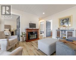 9 Southside Road thumbnail 12