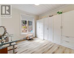 9 Southside Road thumbnail 36