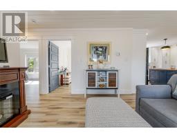 9 Southside Road thumbnail 13