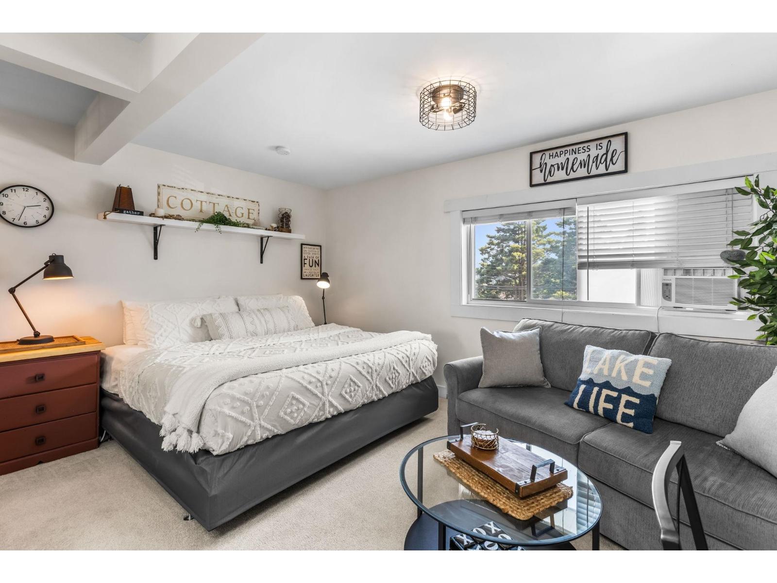 20 450 ESPLANADE AVENUE, Harrison Hot Springs, Harrison Hot Springs