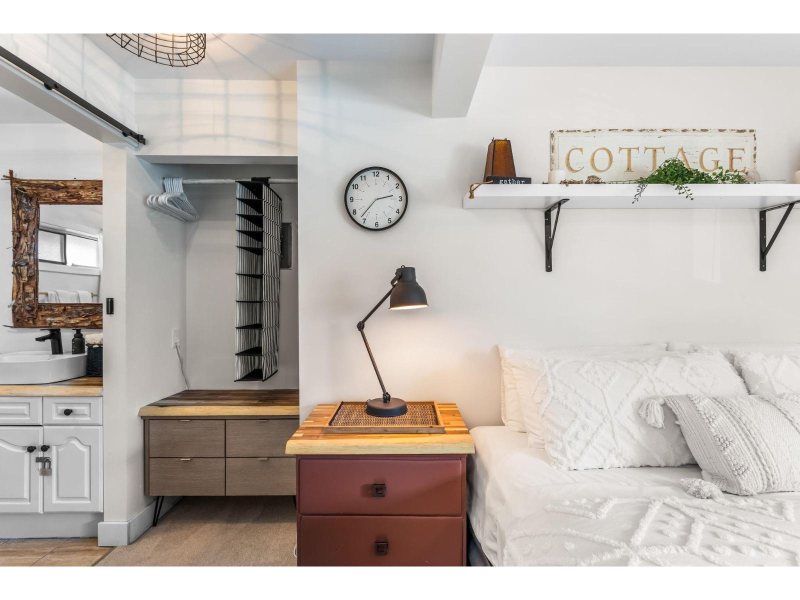 20 450 ESPLANADE AVENUE, Harrison Hot Springs, Harrison Hot Springs