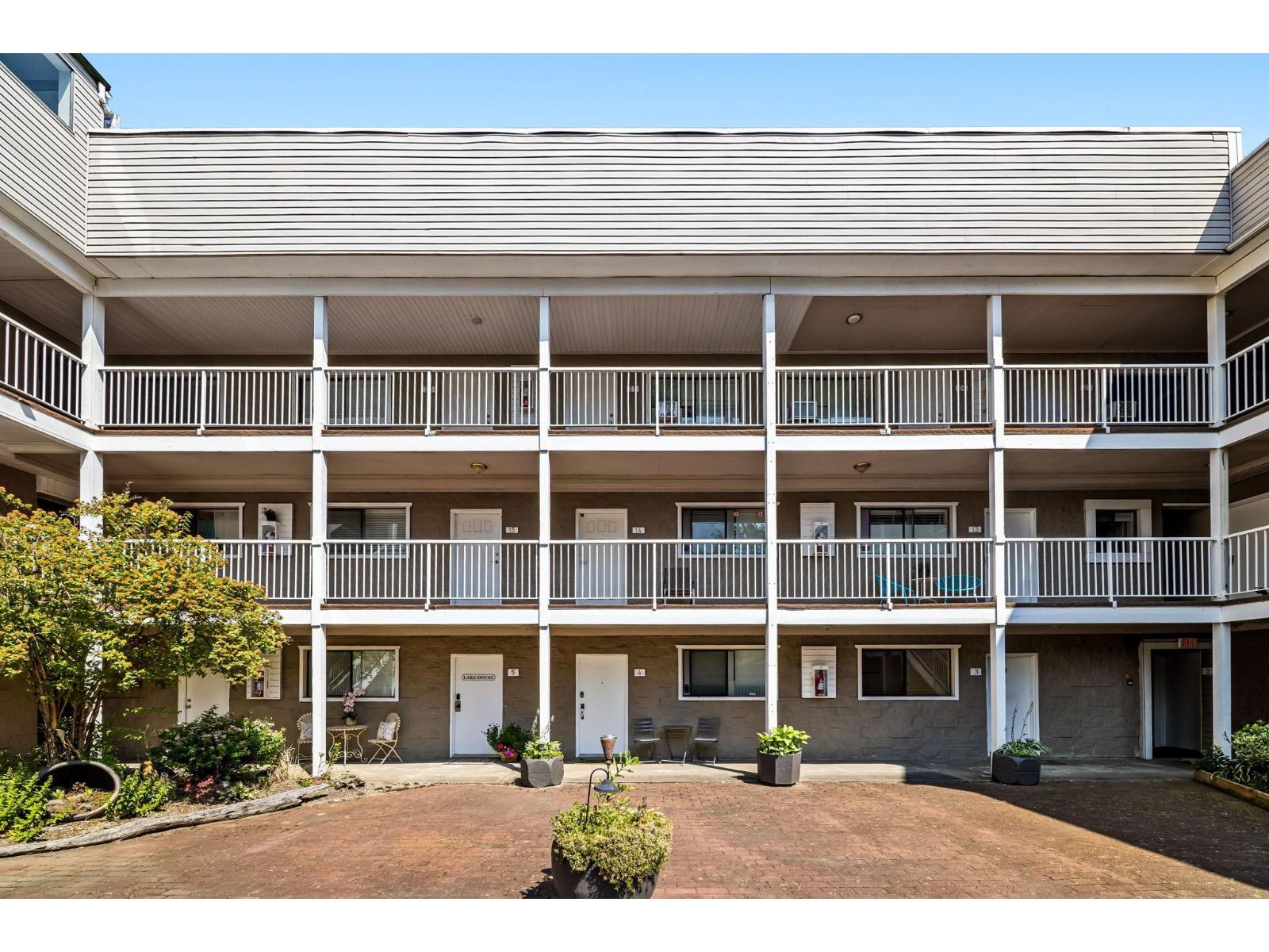 20 450 ESPLANADE AVENUE, Harrison Hot Springs, Harrison Hot Springs